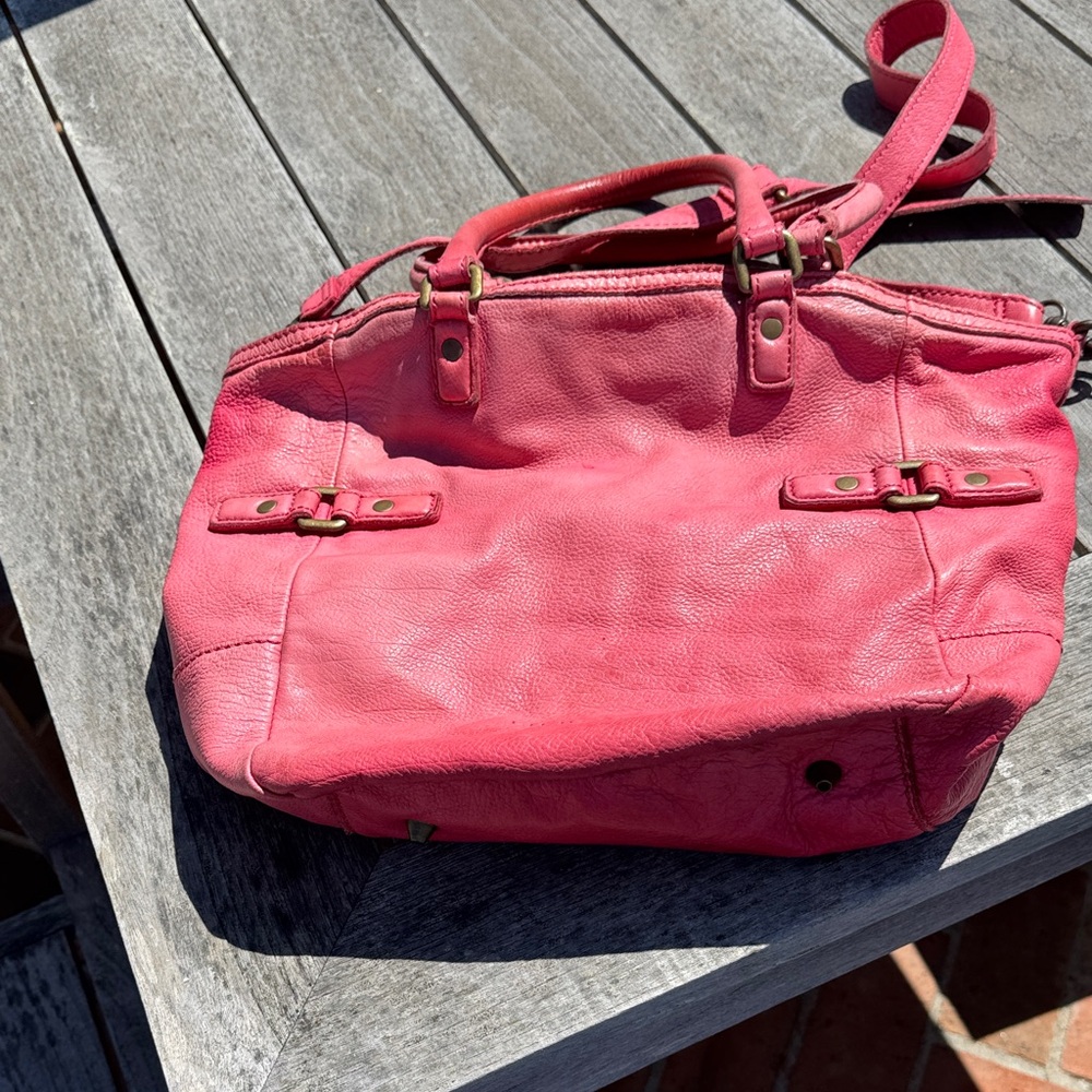 Stylish Pink Leather Handbag from LIEBESKIND Berlin